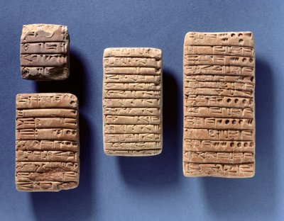 Quattro tavolette che registrano contratti, accadico, c.2400-2200 a.C. da Mesopotamian